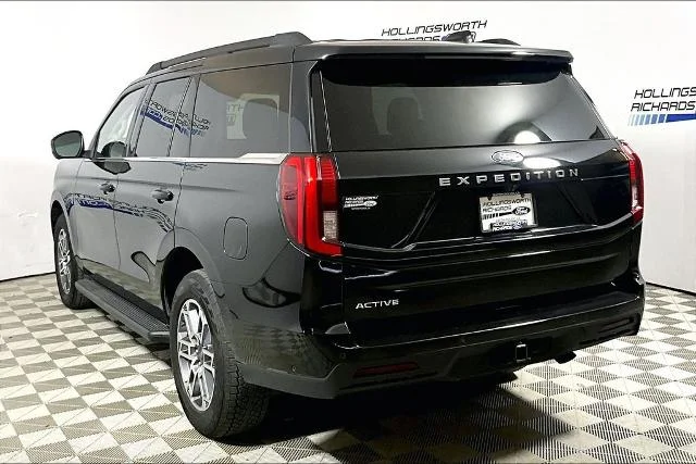 Certified Used 2025 Black Metallic Ford Active image 35