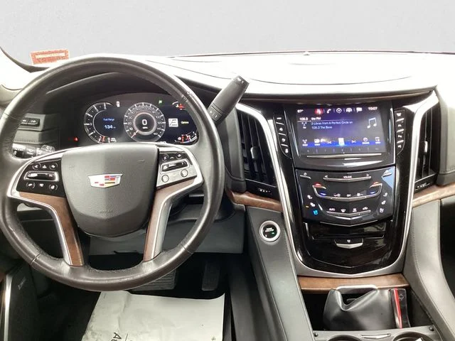 Used 2020 Crystal White Cadillac Luxury image 10