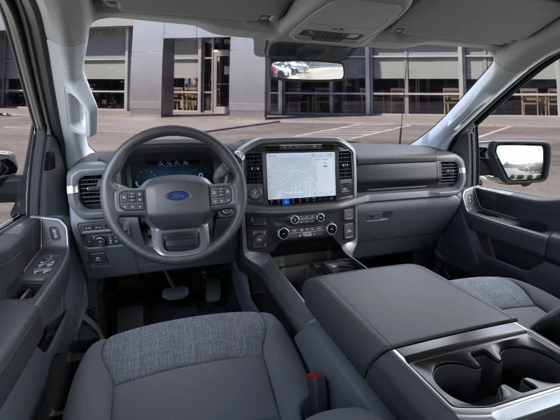 New 2024 Oxford White Ford XLT image 9
