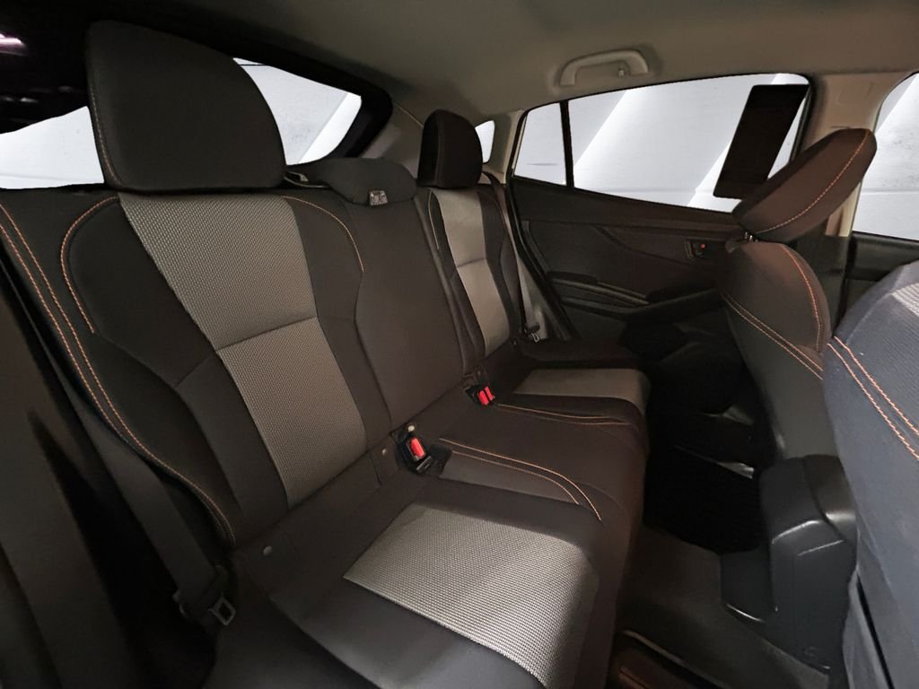 Used 2019 White Subaru 2.0i Premium image 16
