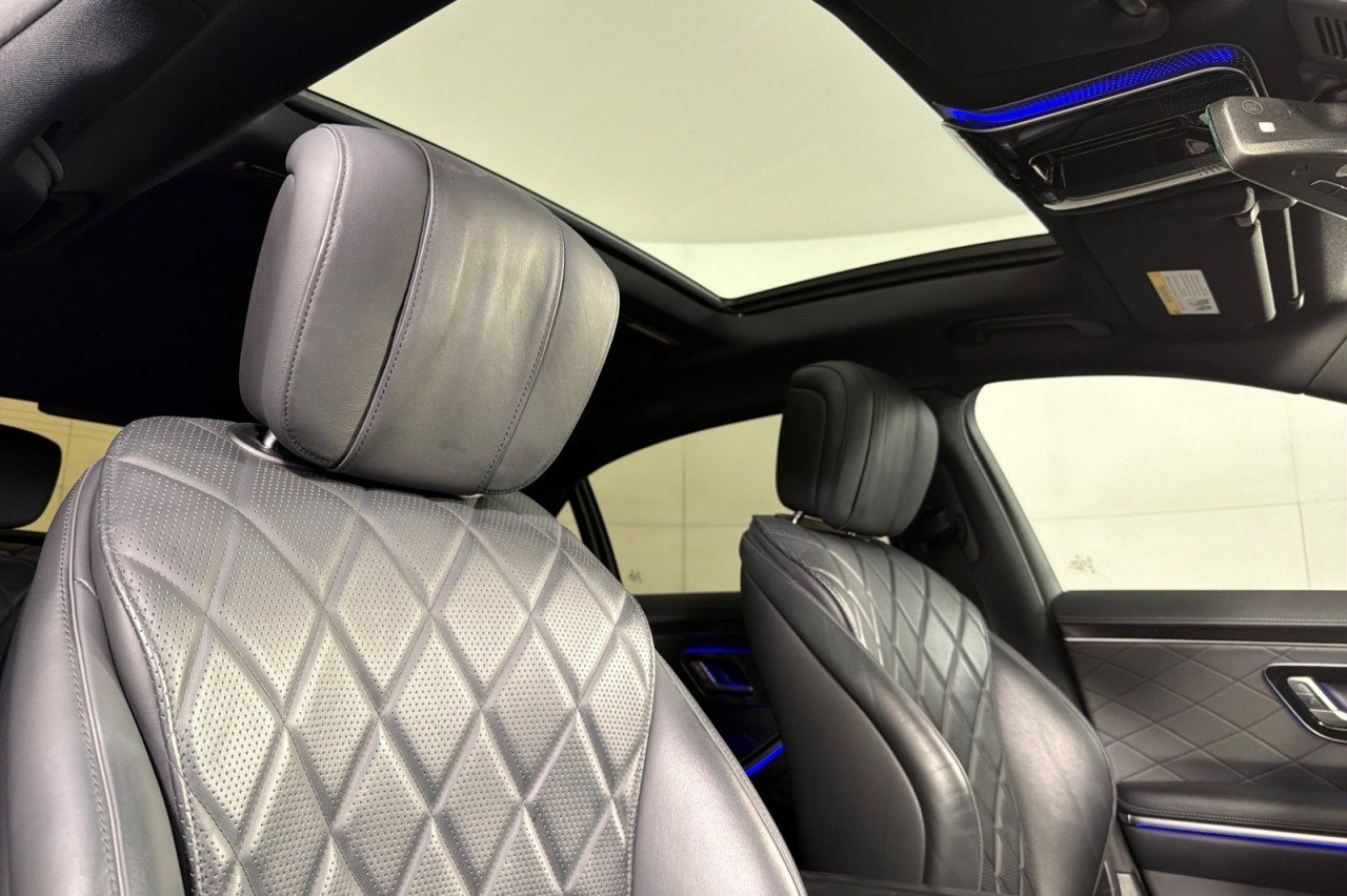 Used 2021 Black Mercedes-Benz S 580 image 15