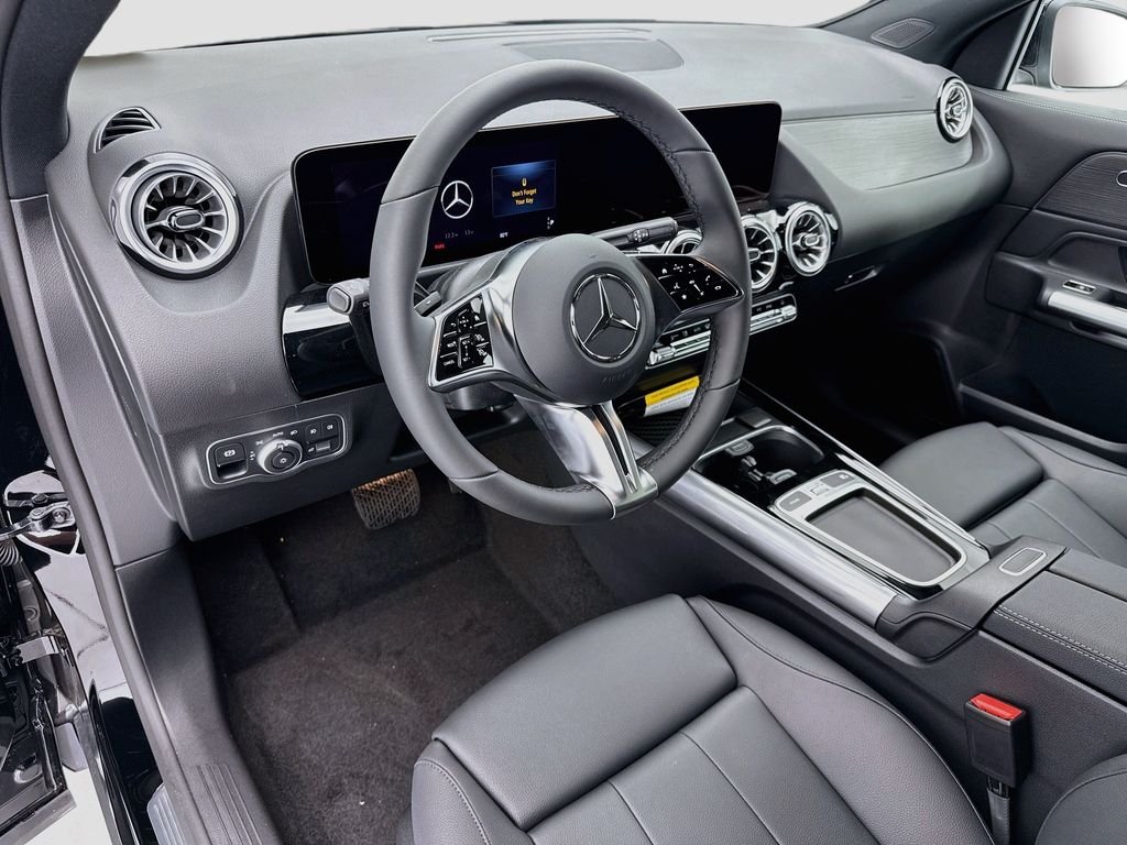 New 2026 Night Black Mercedes-Benz GLA 250 image 9
