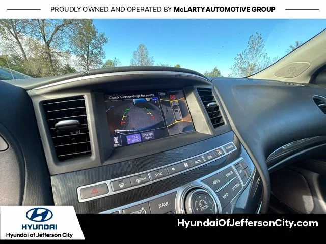 Used 2019 Red INFINITI LUXE image 26