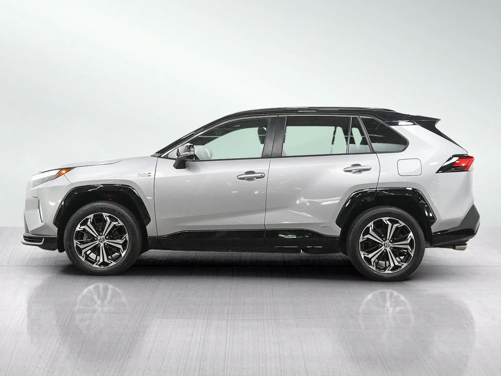 Used 2023 Toyota RAV4 XSE with VIN JTMEB3FV7PD135516 for sale in Burnsville, Minnesota