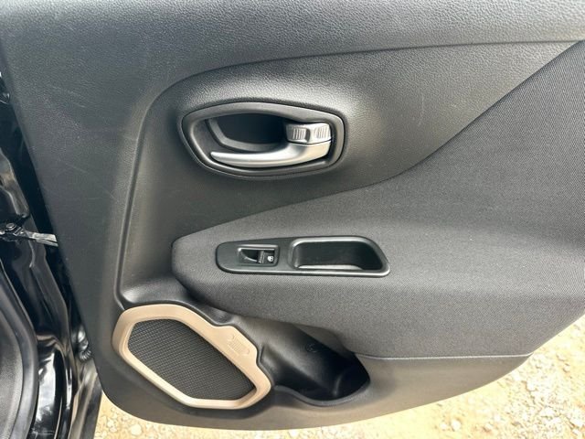 2015 Jeep Renegade Sport - Photo 20