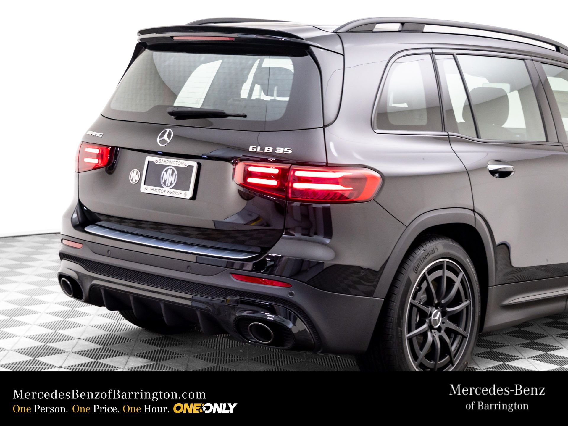 New 2026 Night Black Mercedes-Benz GLB 35 AMG® image 40