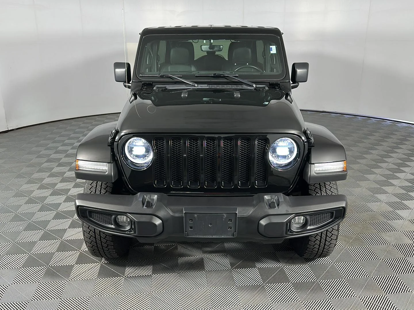 Used 2023 Black Clearcoat Jeep Sahara Altitude image 2