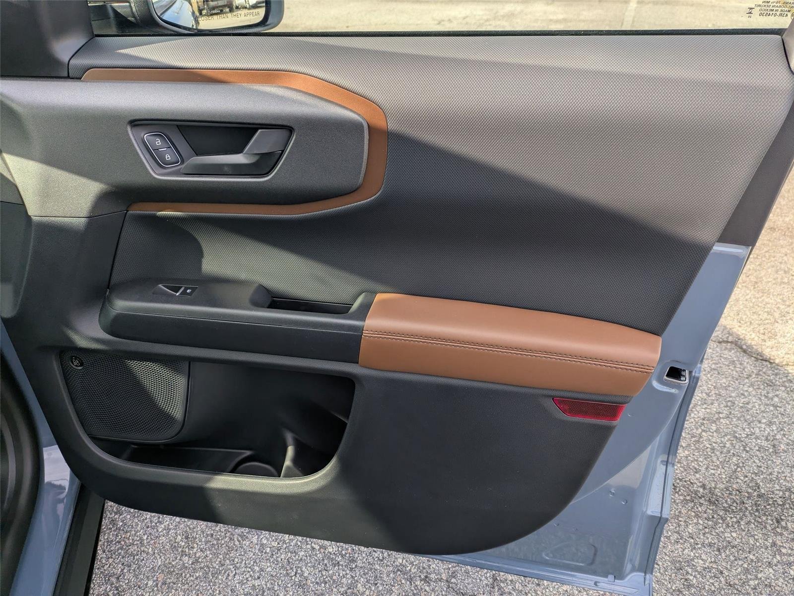 New 2025 Azure Gray Metallic Tri-Coat Ford Outer Banks® image 38