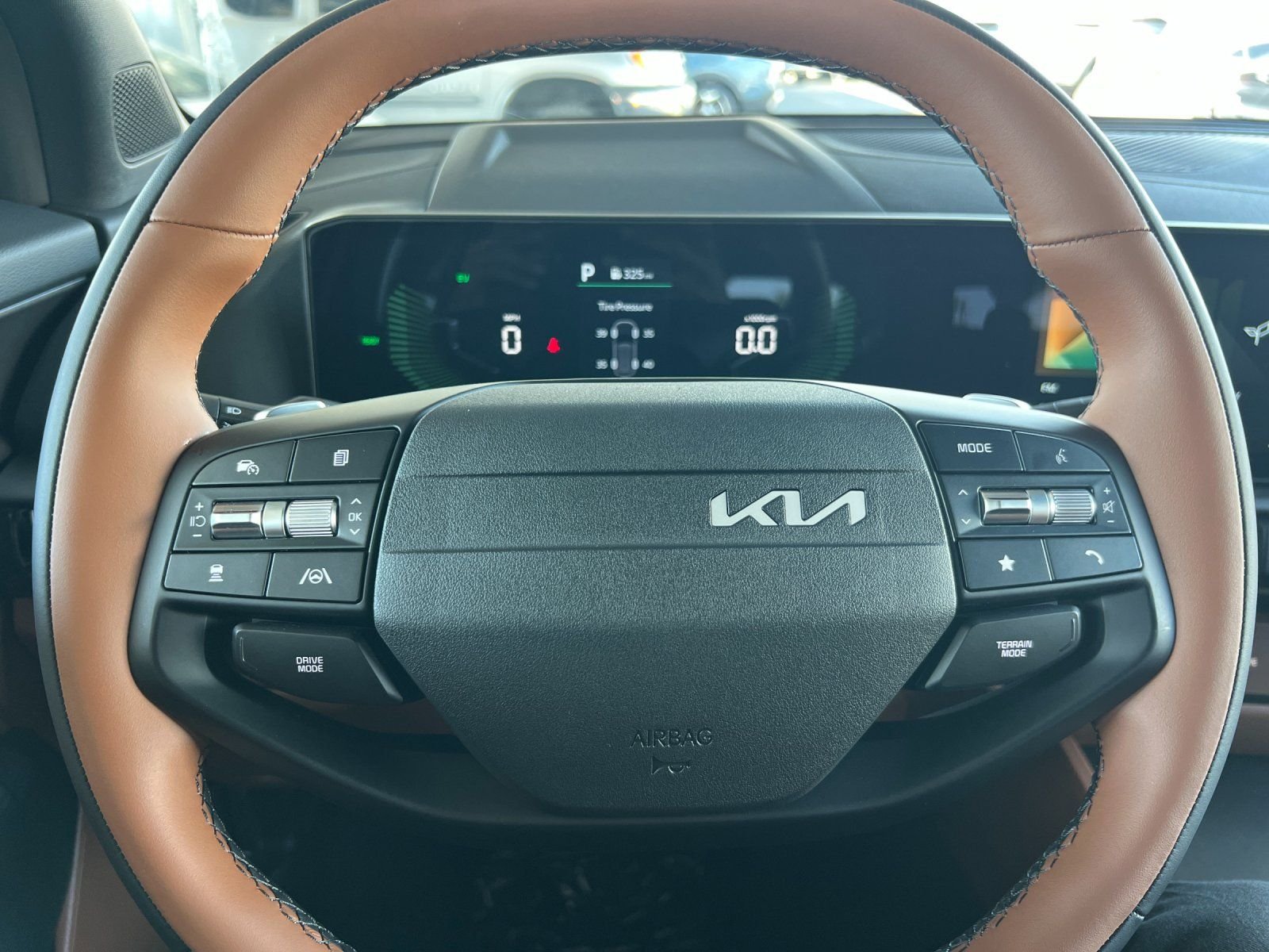 New 2026 Shadow Matte Gray Kia X-Line image 25