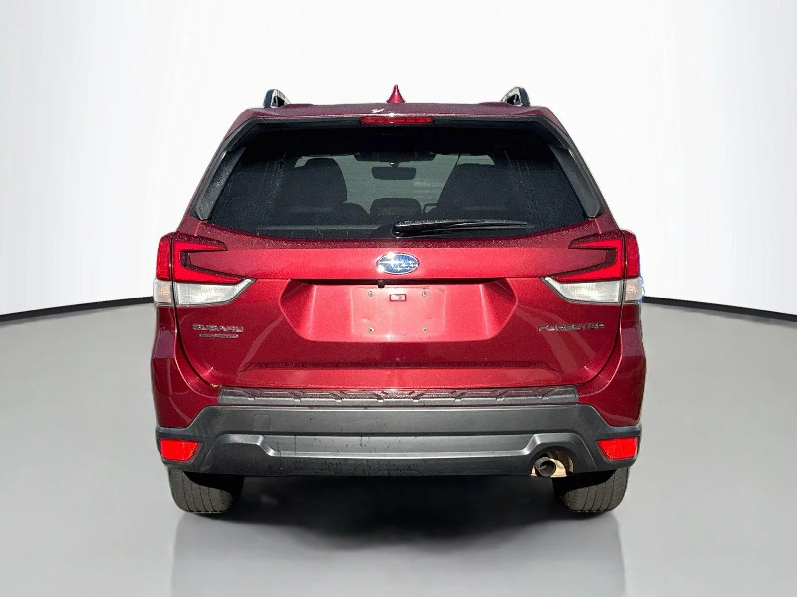 Used 2022 Crimson Red Pearl Subaru Premium image 4