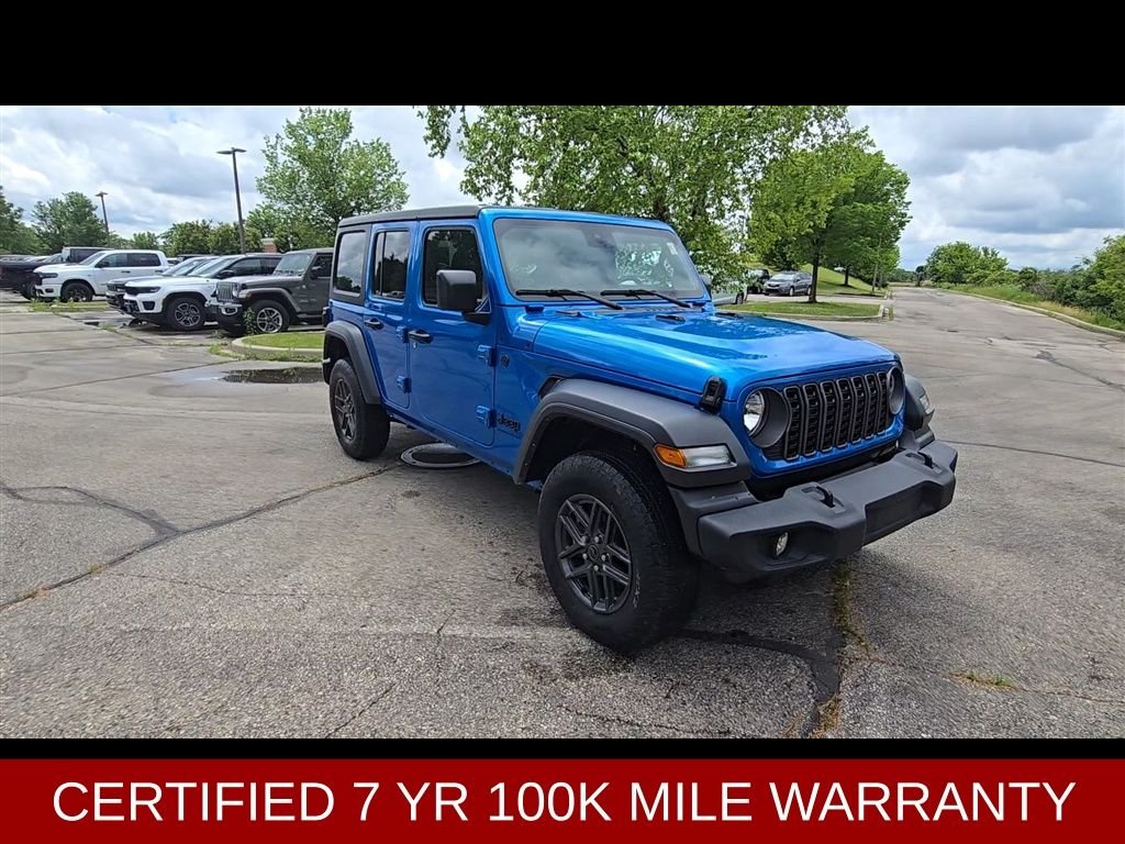Used 2024 Blue Jeep Sport S image 2