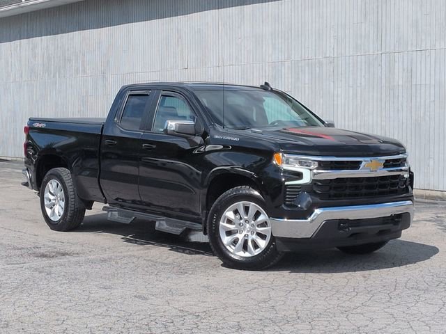 Used 2025 Black Chevrolet LT (2FL) image 11
