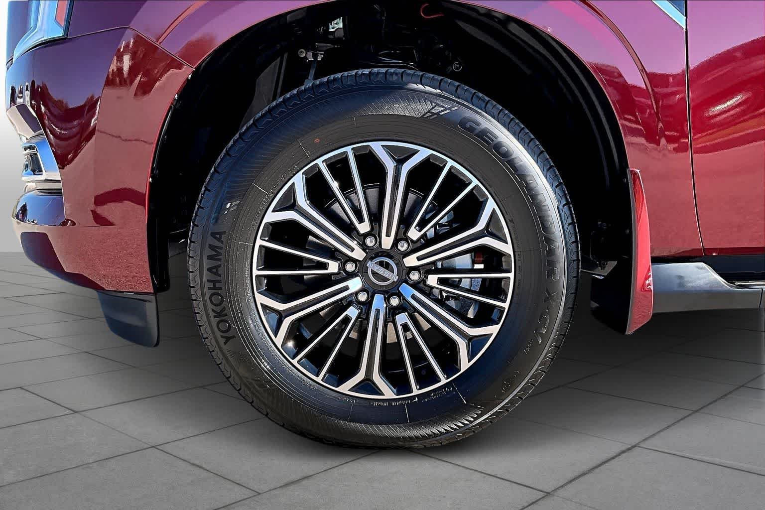 New 2026 Coulis Red Pearl Nissan Platinum image 11