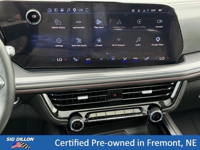 Certified Used 2025 Iridescent Pearl Tricoat Chevrolet RST image 6
