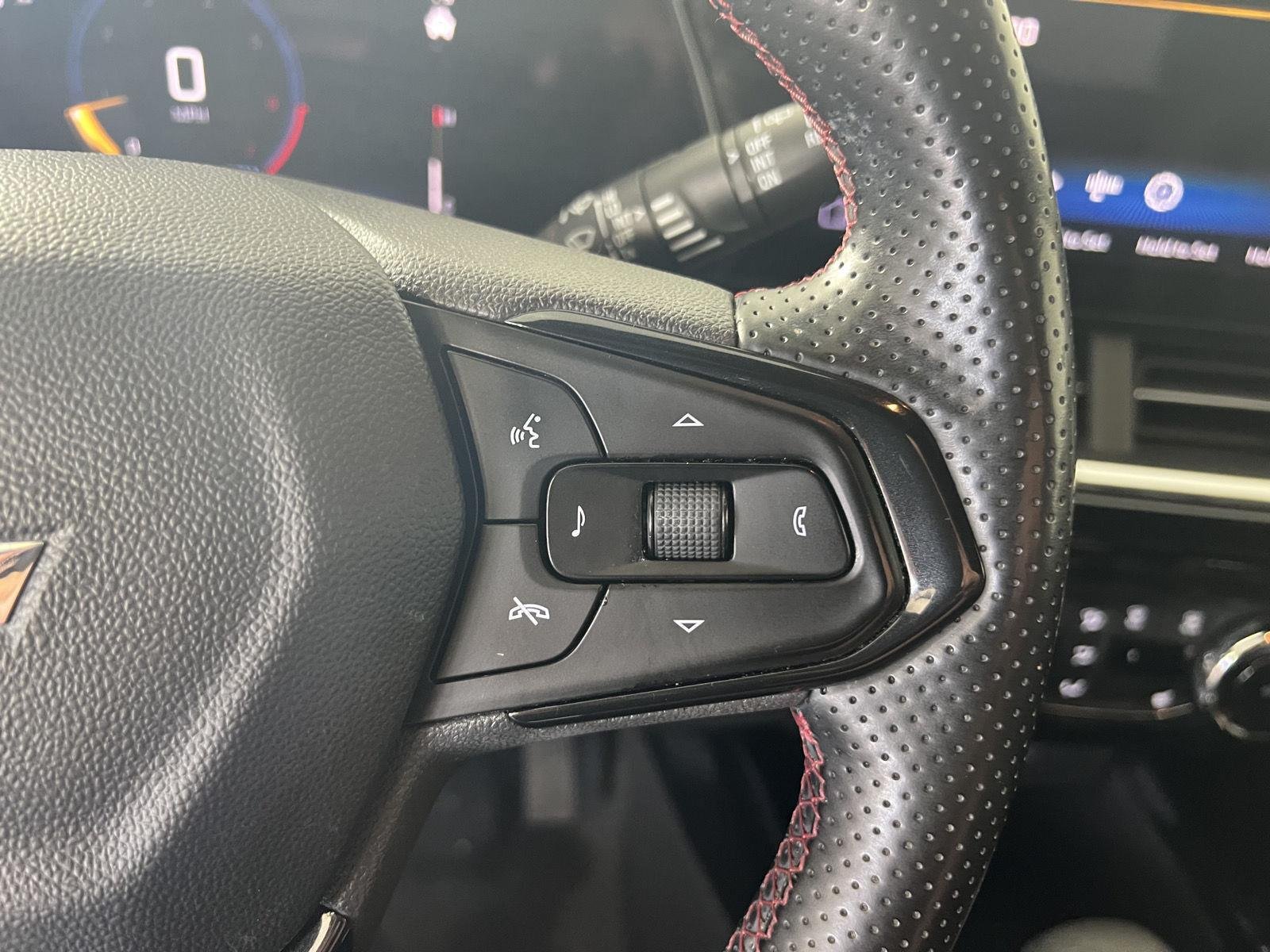 Used 2024 Fountain Blue Chevrolet 2RS image 10
