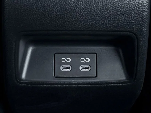 Used 2023 Ice Cap Toyota LE image 14
