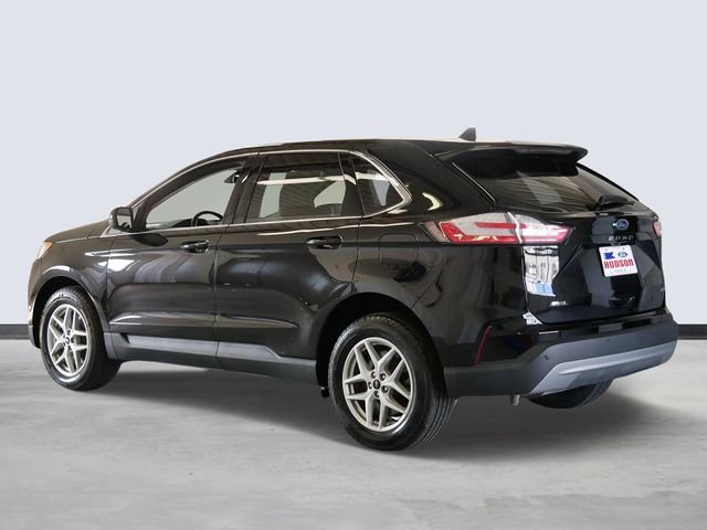Certified Used 2024 Black Metallic Ford SEL image 3