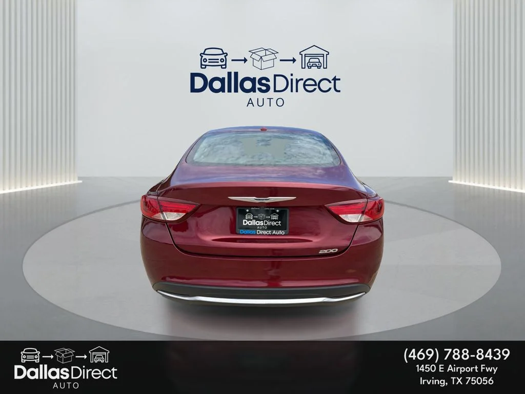 Used 2015 Velvet Red Pearlcoat Chrysler Limited image 7