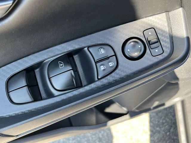 Used 2025 Gray Nissan SV image 31