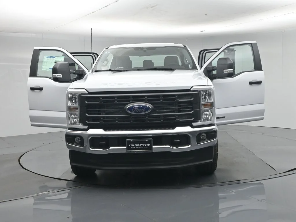 New 2026 White Ford XL image 29