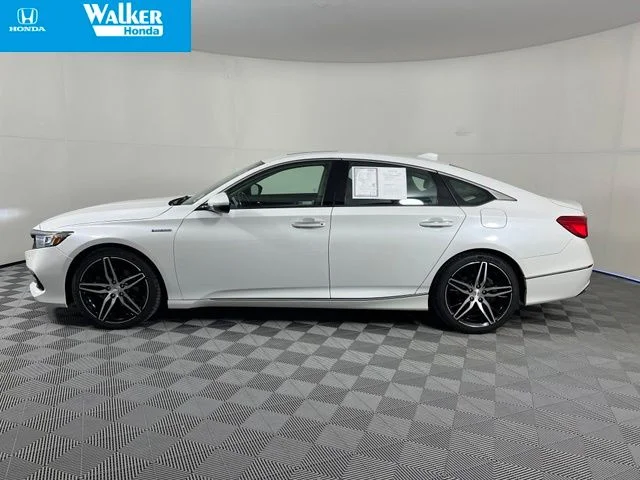 Used 2022 White Honda Touring image 4