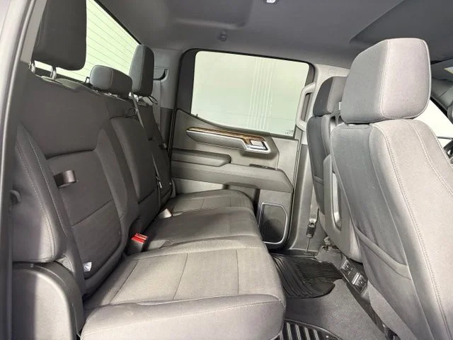 Certified Used 2026 Onyx Black GMC Elevation image 37