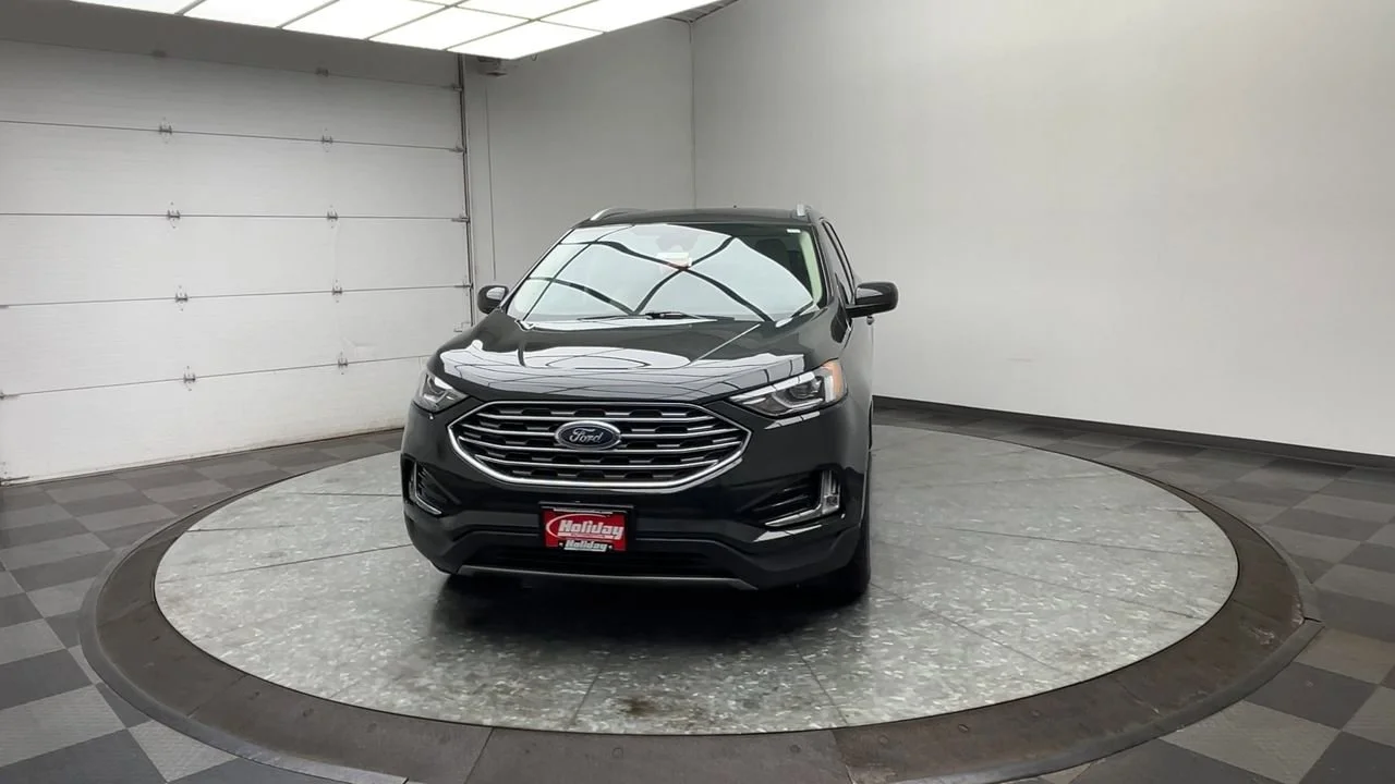 Used 2022 Green Ford SEL image 35