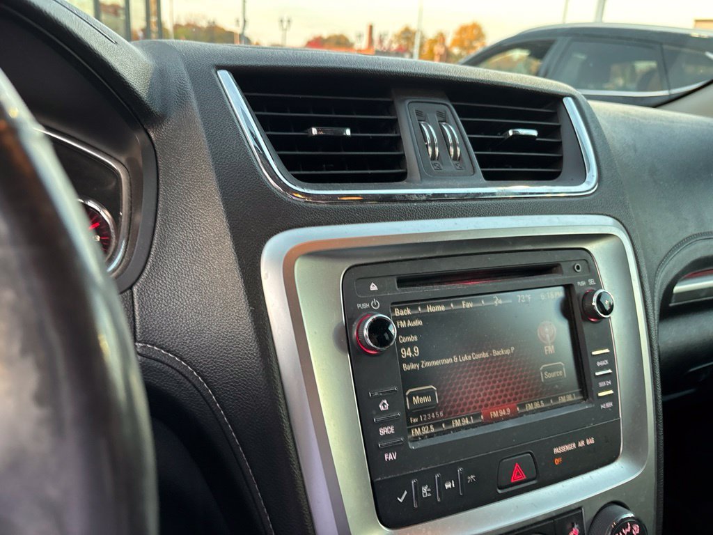 Used 2015 Silver GMC SLE-2 image 9