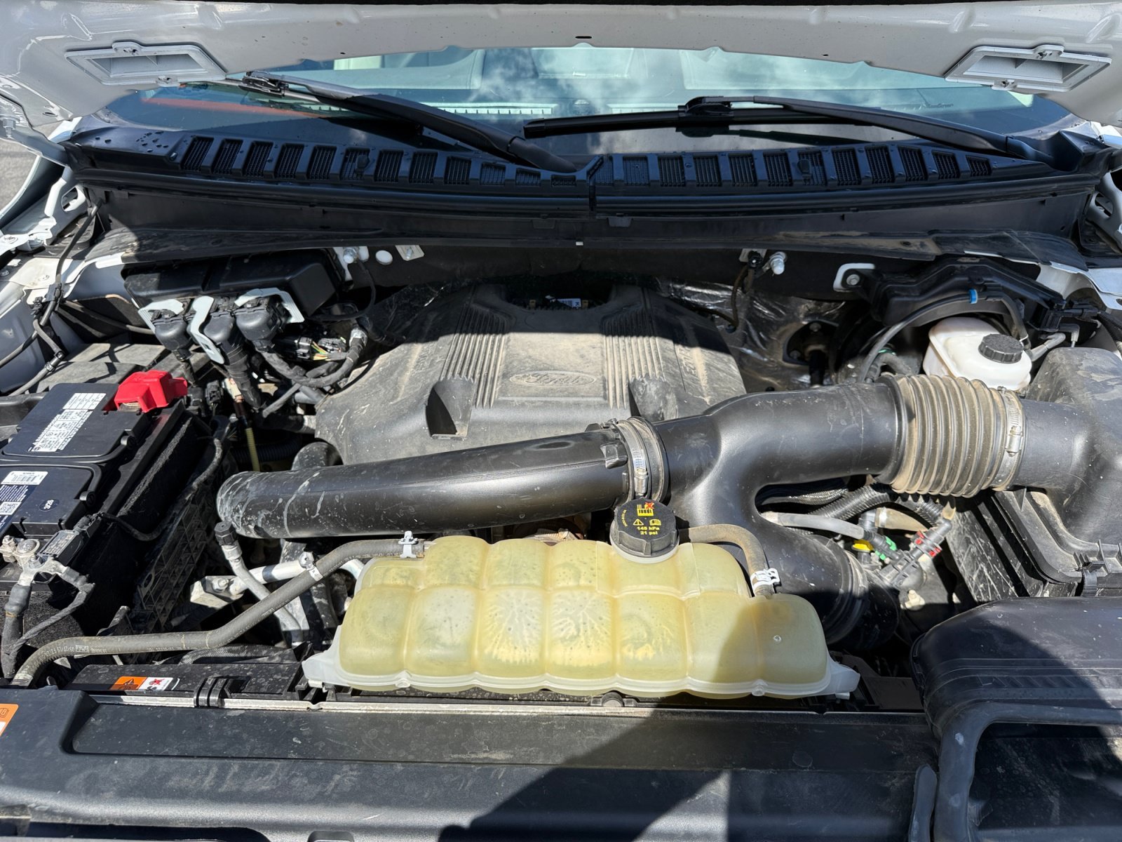 Certified Used 2020 Oxford White Ford XLT image 21