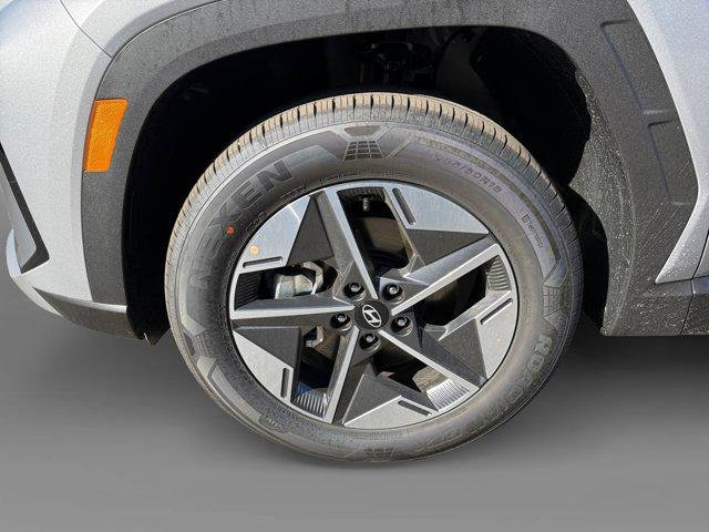 New 2026 Shimmering Silver Hyundai SEL AWD image 29