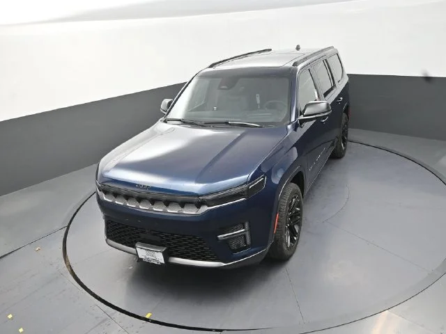 New 2026 Fathom Blue Pearl-Coat Exterior Paint Jeep Limited Reserve image 12
