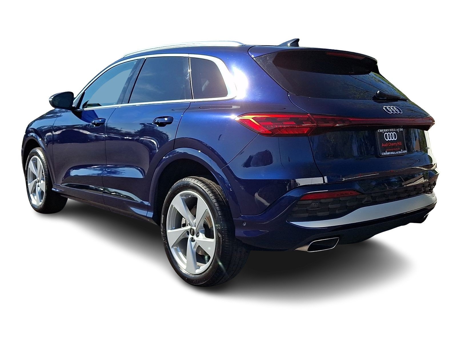 Used 2025 Navarra Blue Metallic   2D2d Audi Premium Plus image 6
