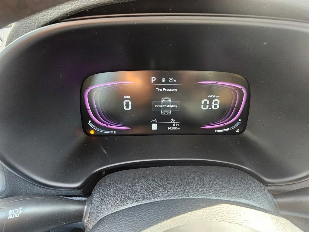 Used 2023 Gravity Gray Kia LX image 18