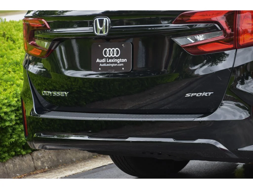 Used 2025 Blk Honda Sport-L image 30