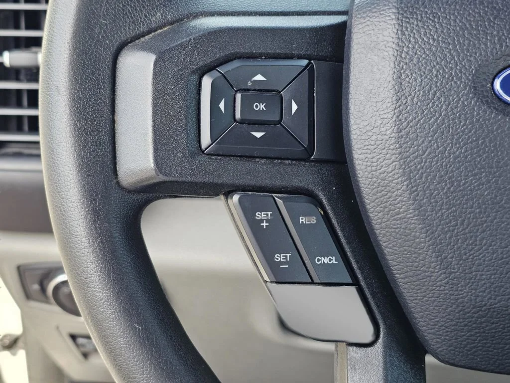 Used 2020 Oxford White Ford XL image 20