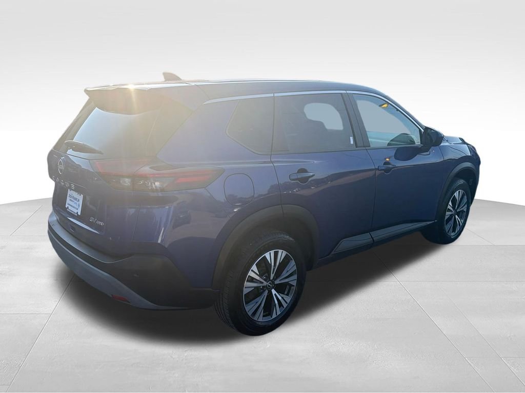 Used 2023 Blue Nissan SV image 5