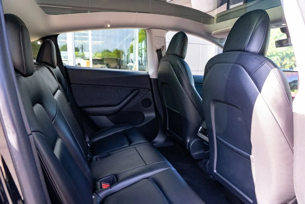 Used 2022 Black Tesla Long Range image 21
