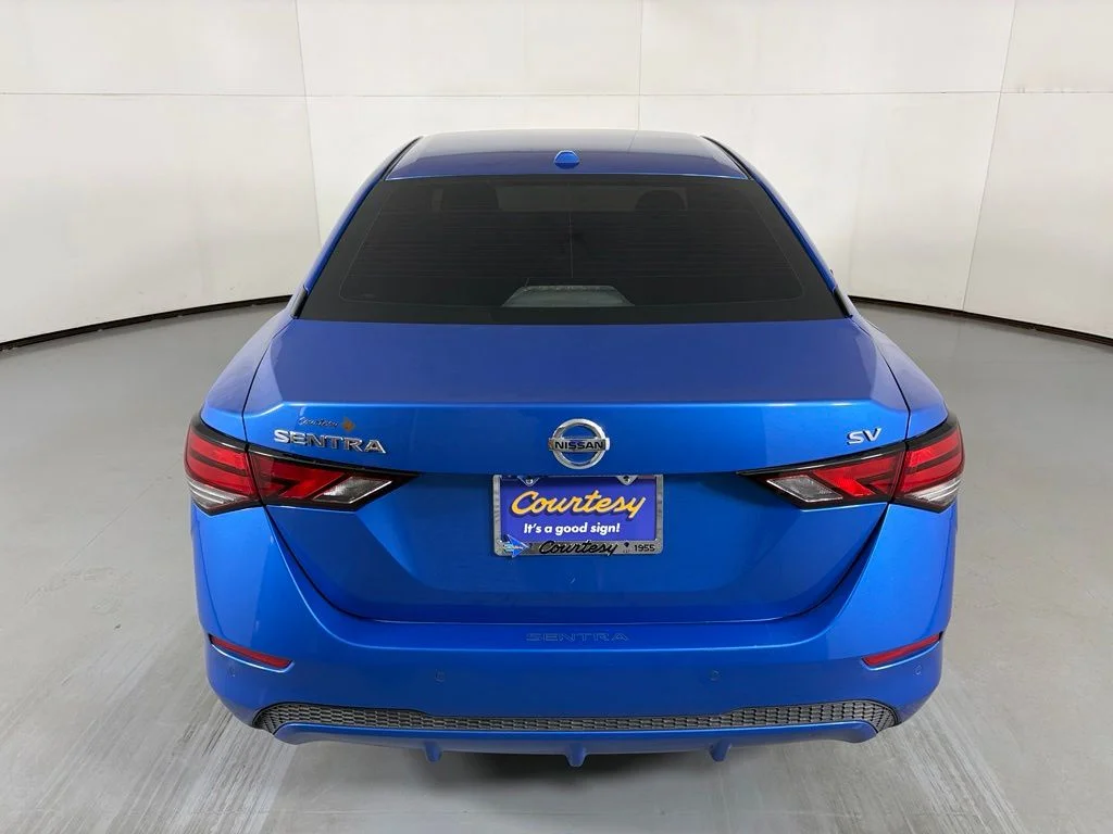 Used 2021 Blue Nissan SV image 7