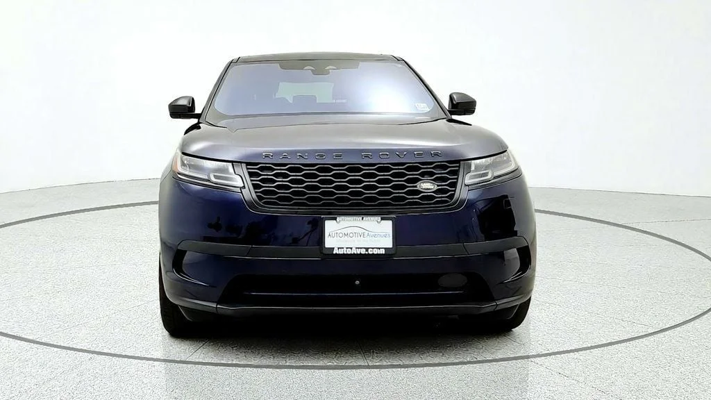 Used 2021 Portofino Blue Metallic Land Rover P250 S image 2
