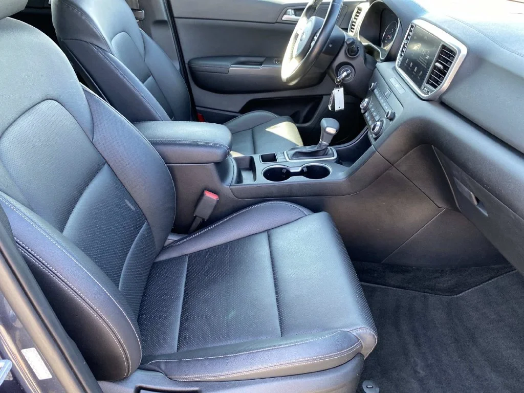 Used 2021 Blue Kia S image 24
