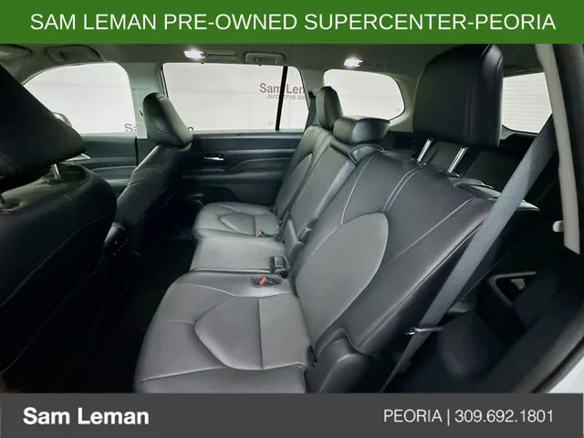 Used 2024 Beige Toyota XLE image 24