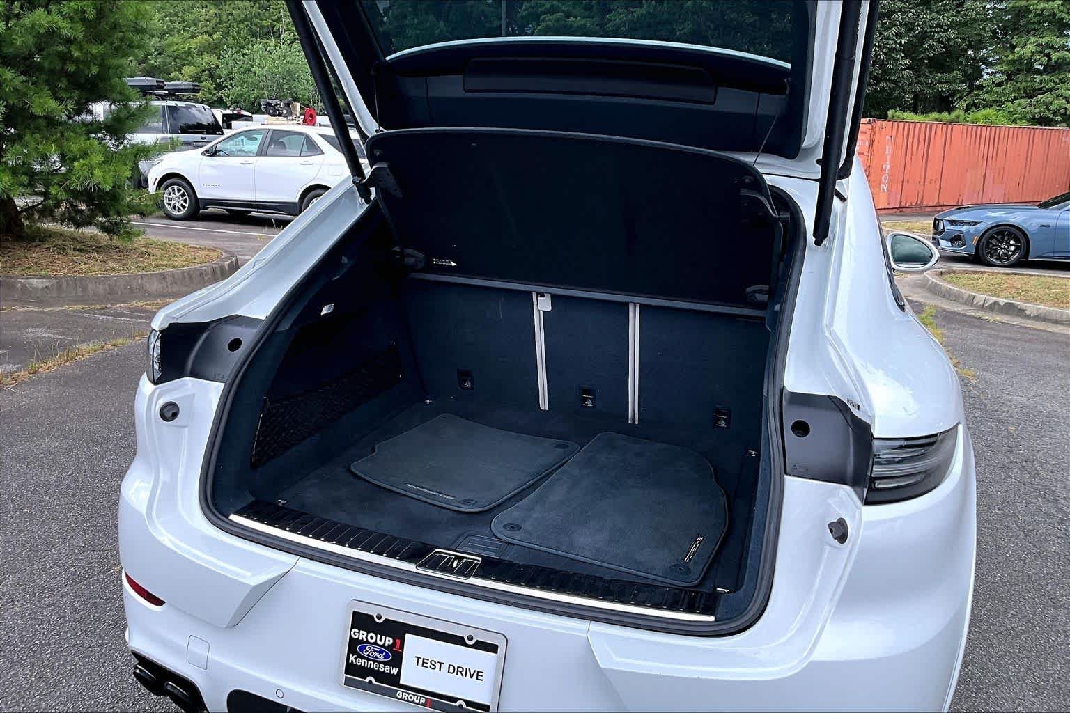 Used 2022 White Porsche GTS image 33