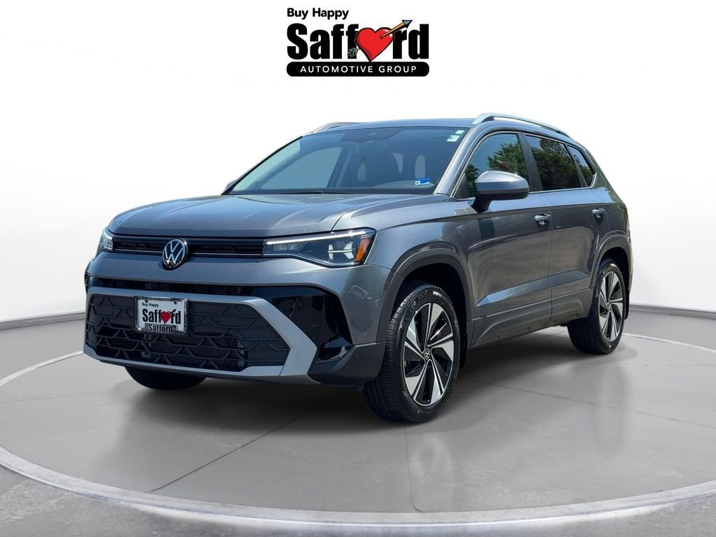 2025 Volkswagen Taos 1.5T SE 4Motion's photo