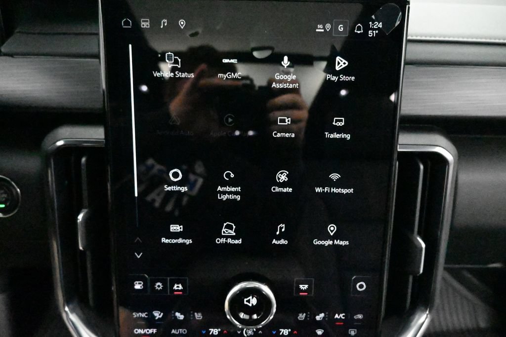 2027 GMC Acadia AT4 - Photo 13