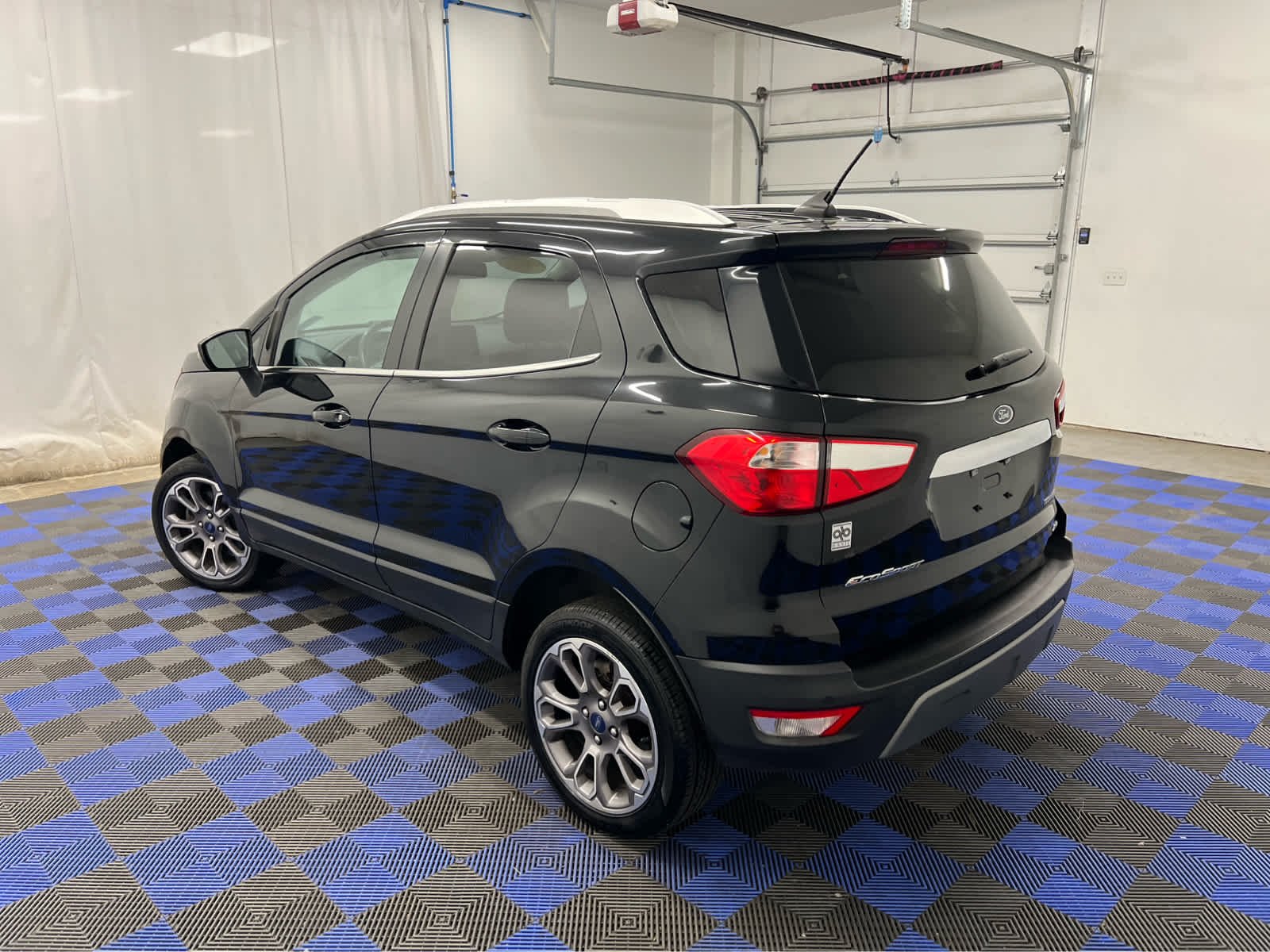 Used 2021 Shadow Black Ford Titanium image 11