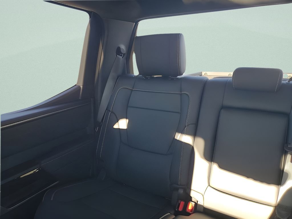 2026 Toyota Tundra Limited - Photo 21