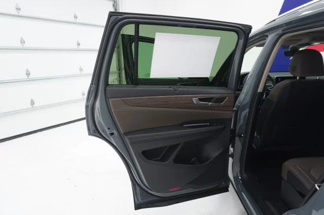 New 2026 Pure Gray Volkswagen 2.0T SEL image 17