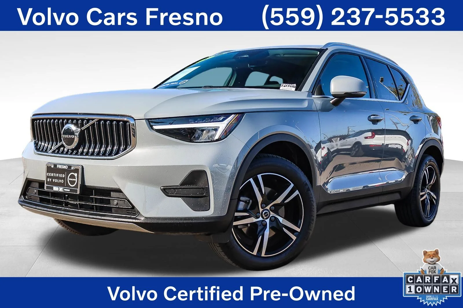 2025 Volvo XC40 B5 Core Bright AWD's photo