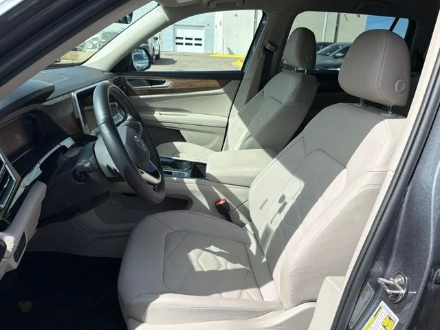 Certified Used 2025 Gray Volkswagen 2.0T SE w/Technology image 12