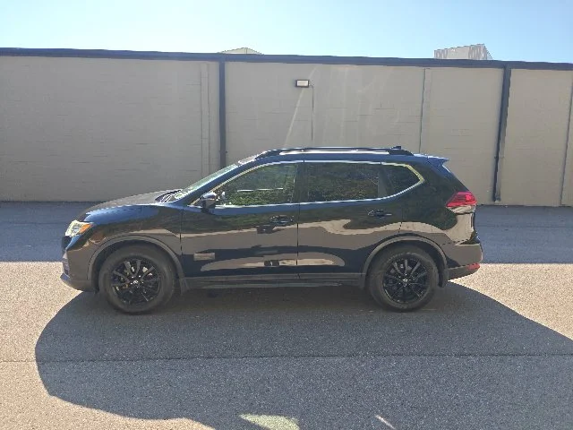 Used 2017 Black Nissan SV image 5